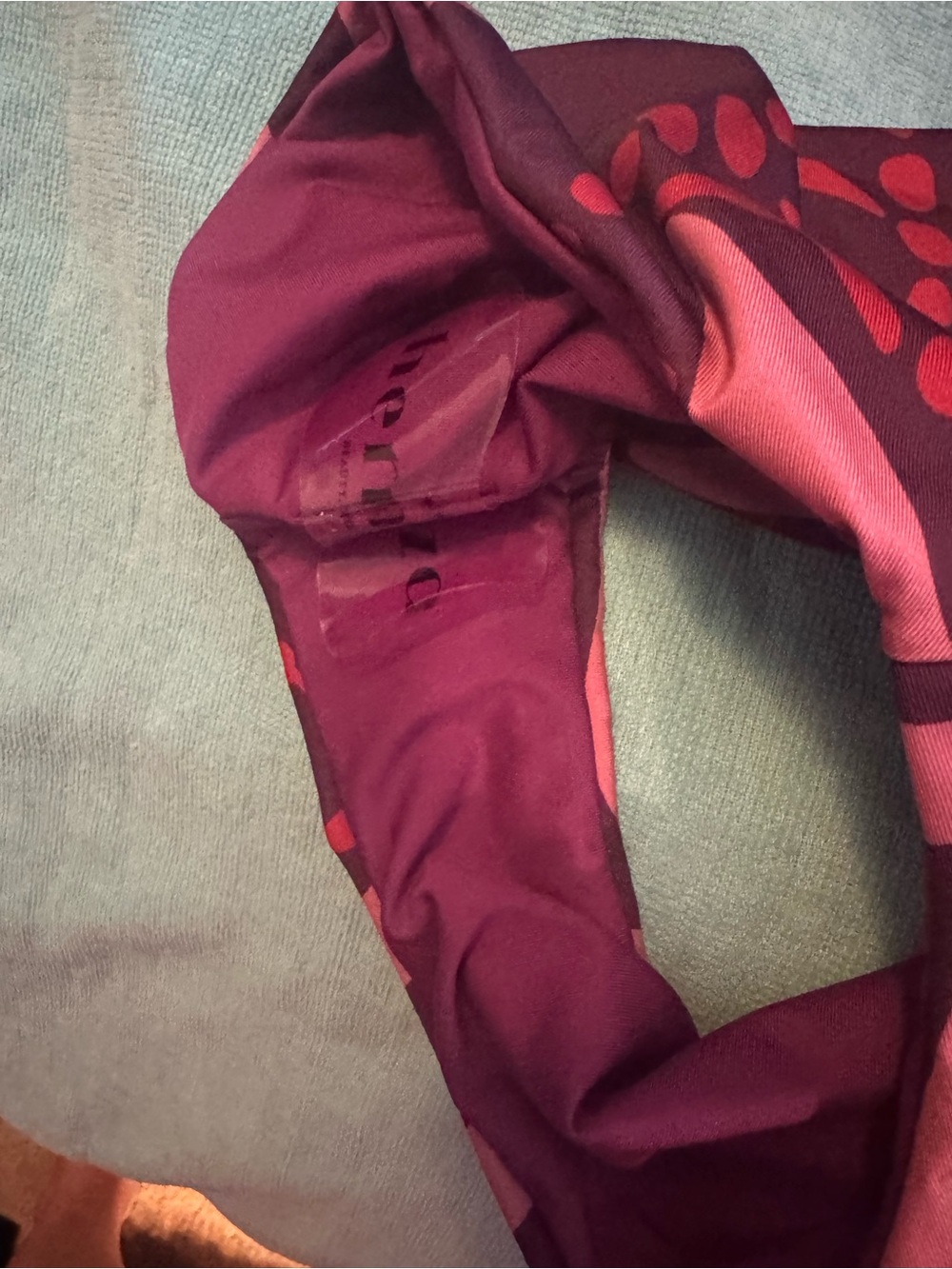 Hermoza two piece swimsuit Polynesian leaf print brand new with tags only tried - Picture 10 of 16